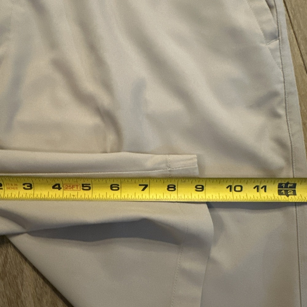 Peter Millar Men's Golf Chino Shorts 42 Beige Preppy Designer Wicking - Picture 7 of 8